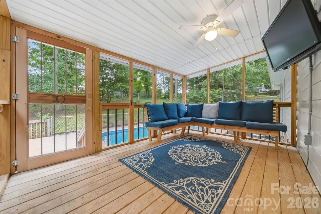 408 Birch Circle Drive Hudson NC 28638