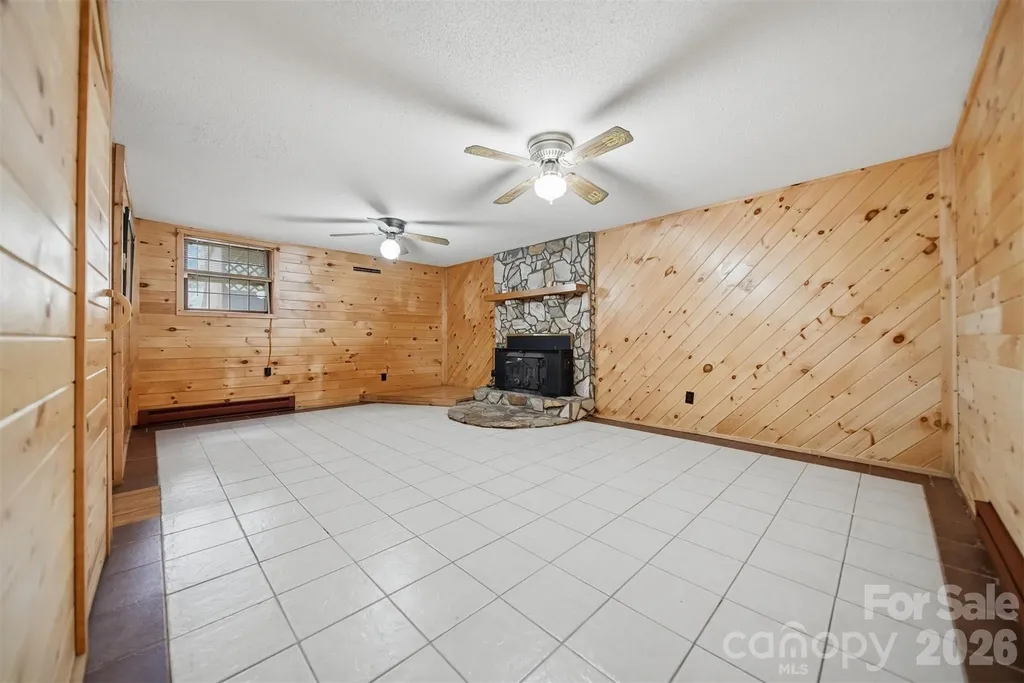 408 Birch Circle Drive Hudson NC 28638