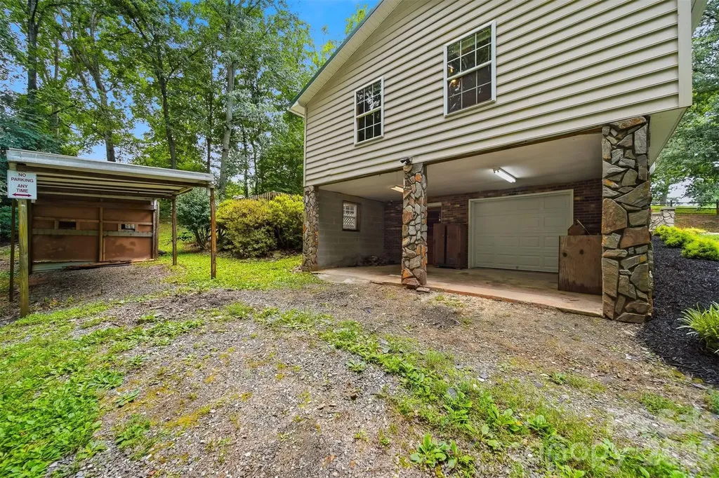 408 Birch Circle Drive Hudson NC 28638