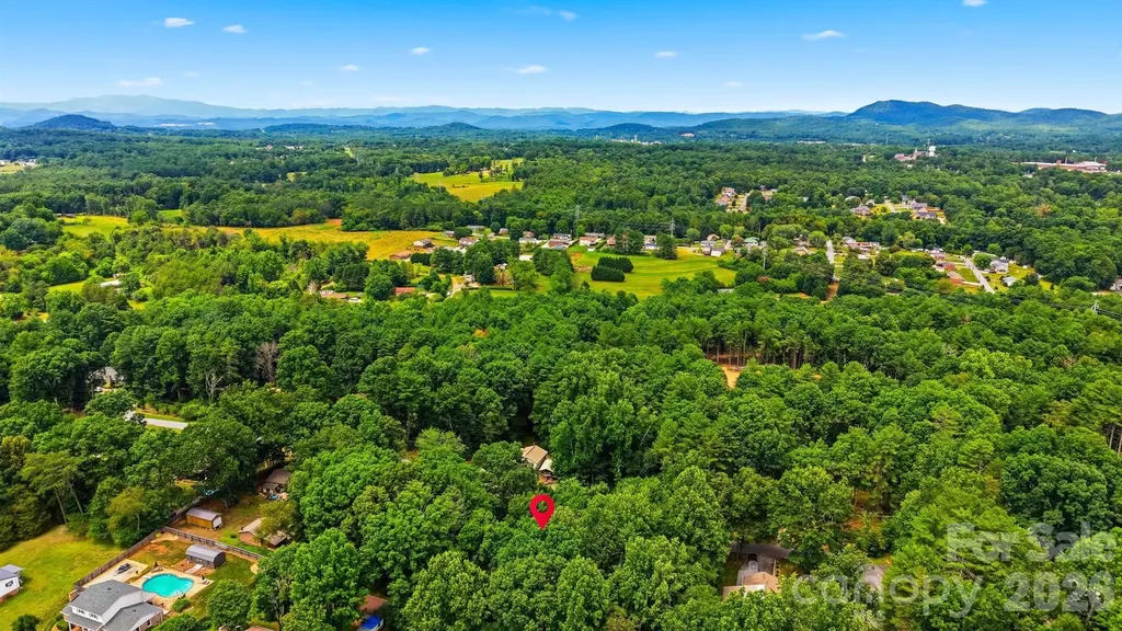 408 Birch Circle Drive Hudson NC 28638