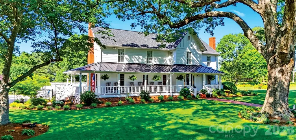 3453 Plateau Road Newton NC 28658