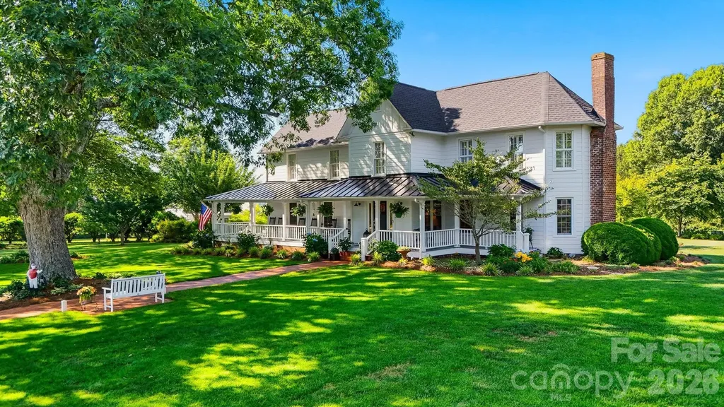 3453 Plateau Road Newton NC 28658