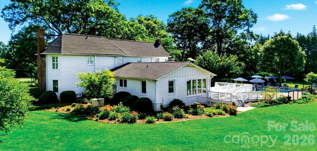 3453 Plateau Road Newton NC 28658