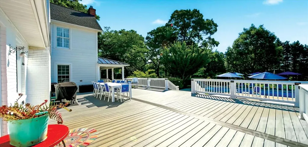 3453 Plateau Road Newton NC 28658