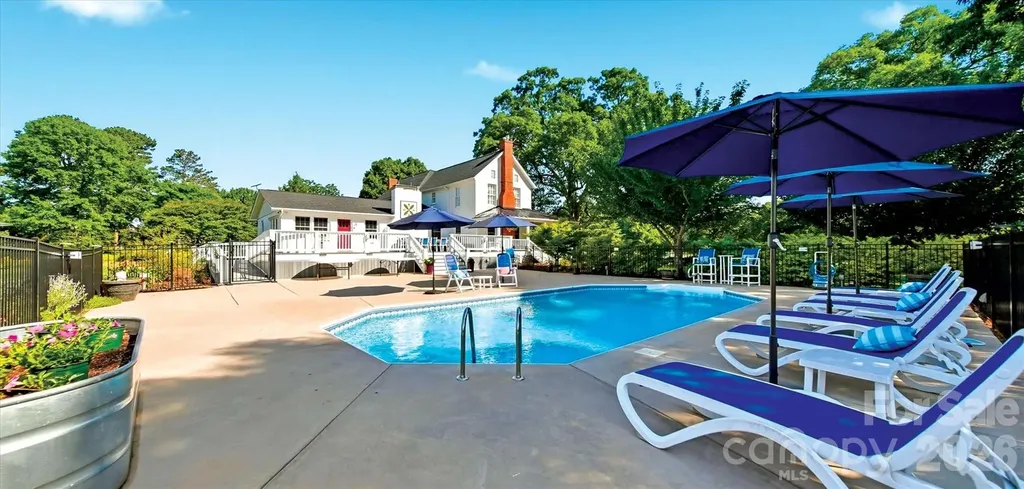 3453 Plateau Road Newton NC 28658