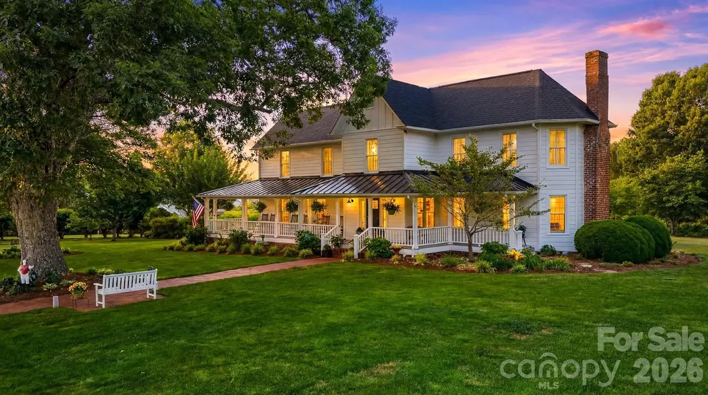 3453 Plateau Road Newton NC 28658