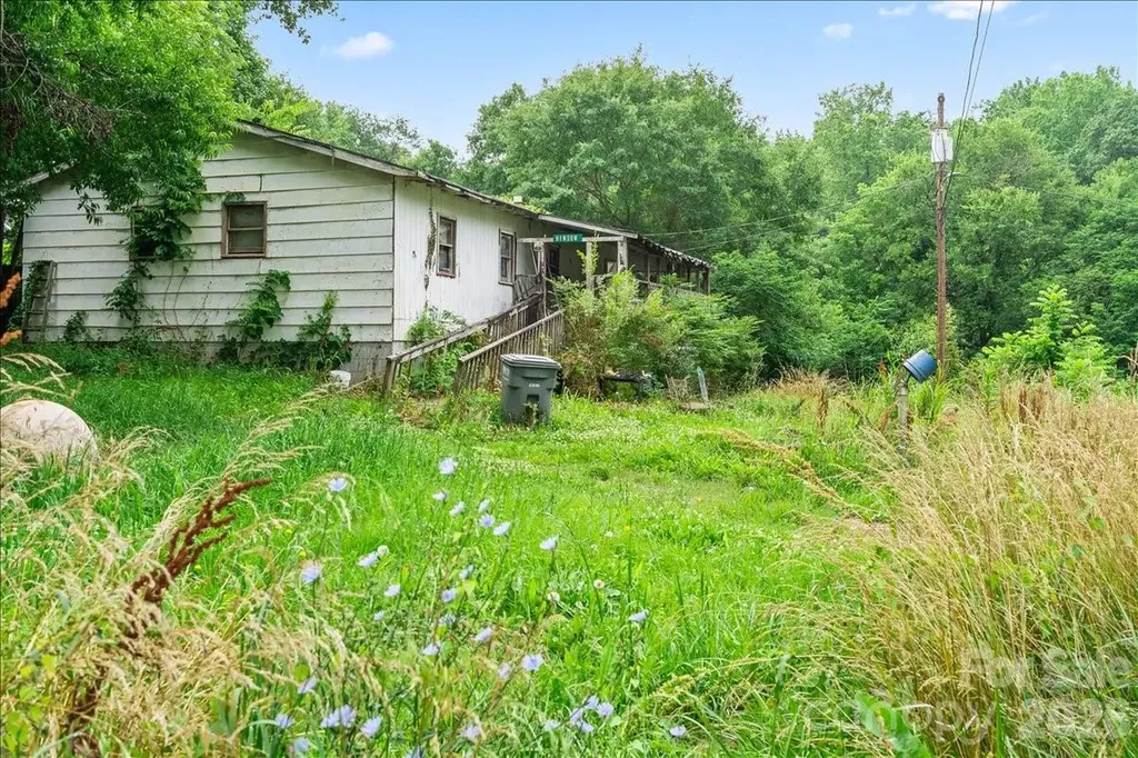 668 Childers Street Belmont NC 28012