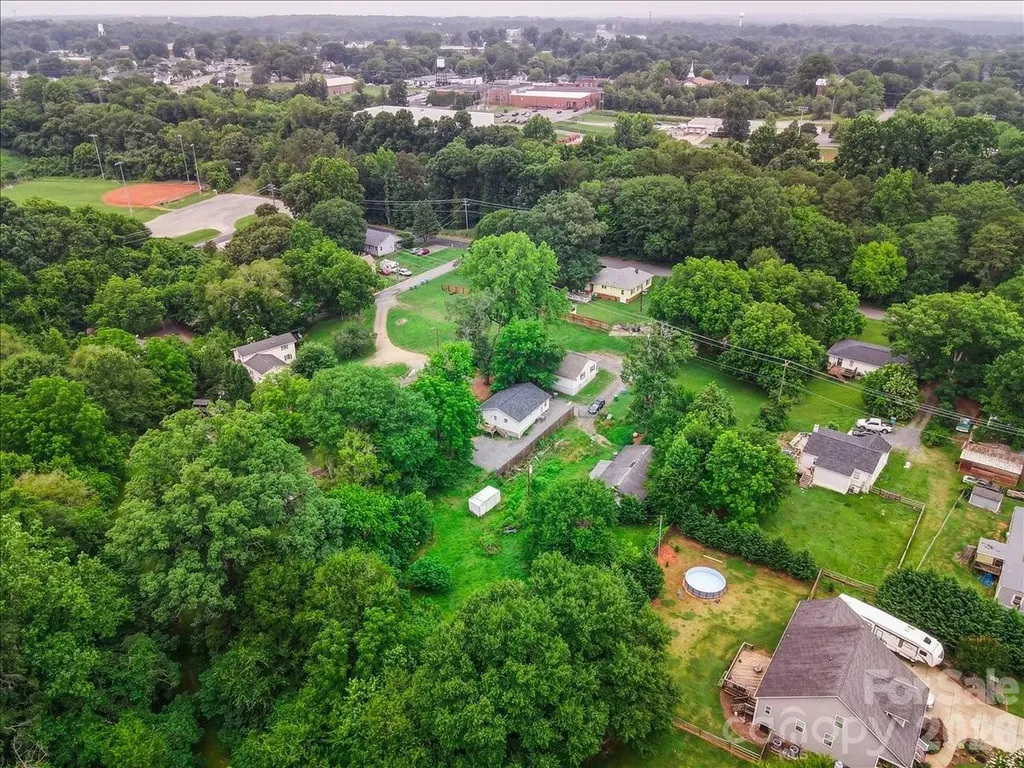 668 Childers Street Belmont NC 28012