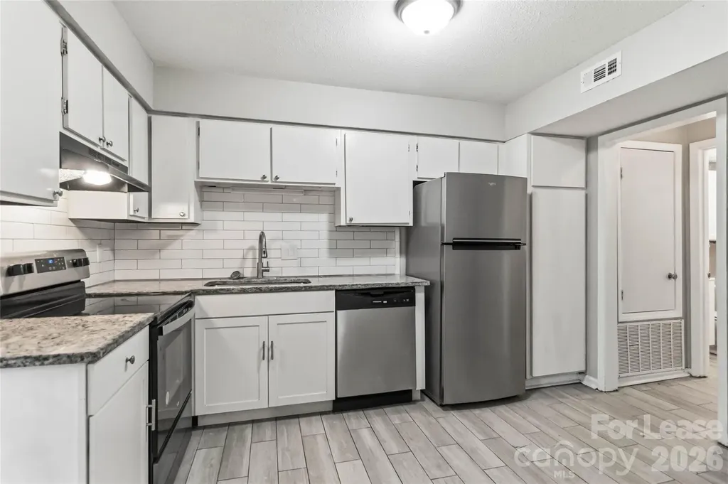 2005 Stoney Point Lane Charlotte NC 28210