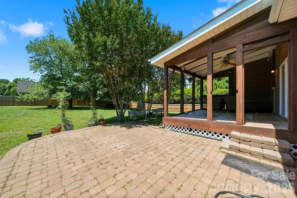 4005 Brickfield Street Hickory NC 28602