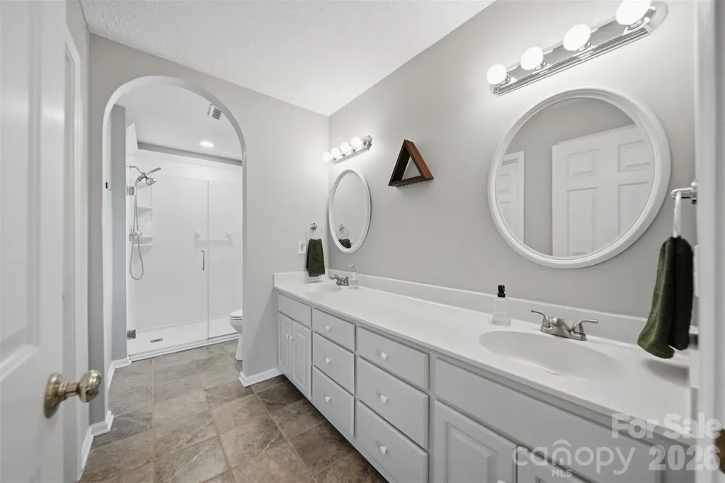 4005 Brickfield Street Hickory NC 28602