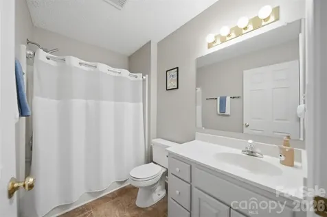 4005 Brickfield Street Hickory NC 28602