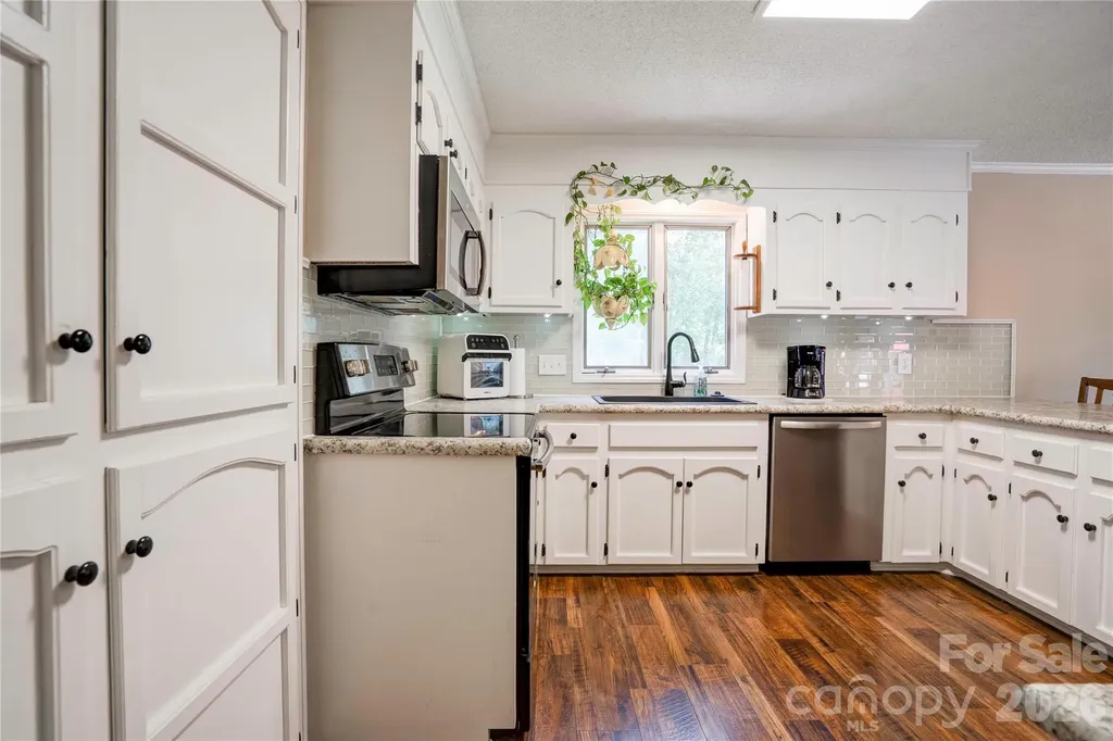 246 Putnam Lake Road Kings Mountain NC 28086
