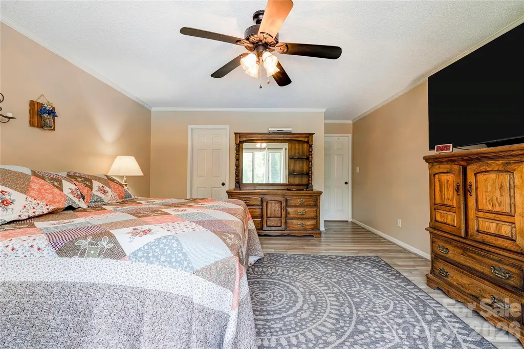 246 Putnam Lake Road Kings Mountain NC 28086