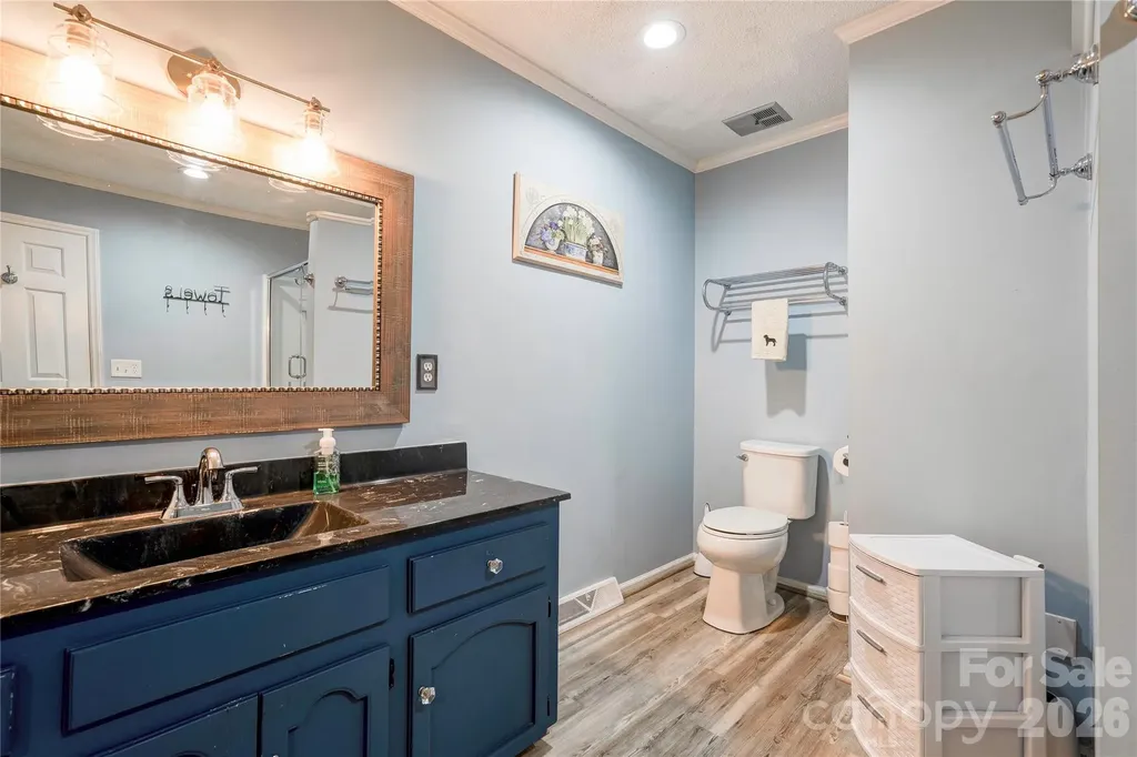 246 Putnam Lake Road Kings Mountain NC 28086
