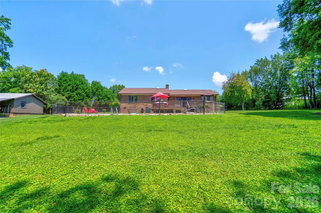 246 Putnam Lake Road Kings Mountain NC 28086