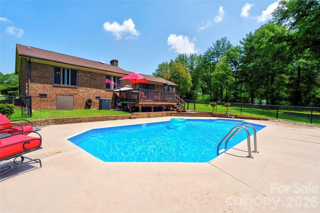 246 Putnam Lake Road Kings Mountain NC 28086