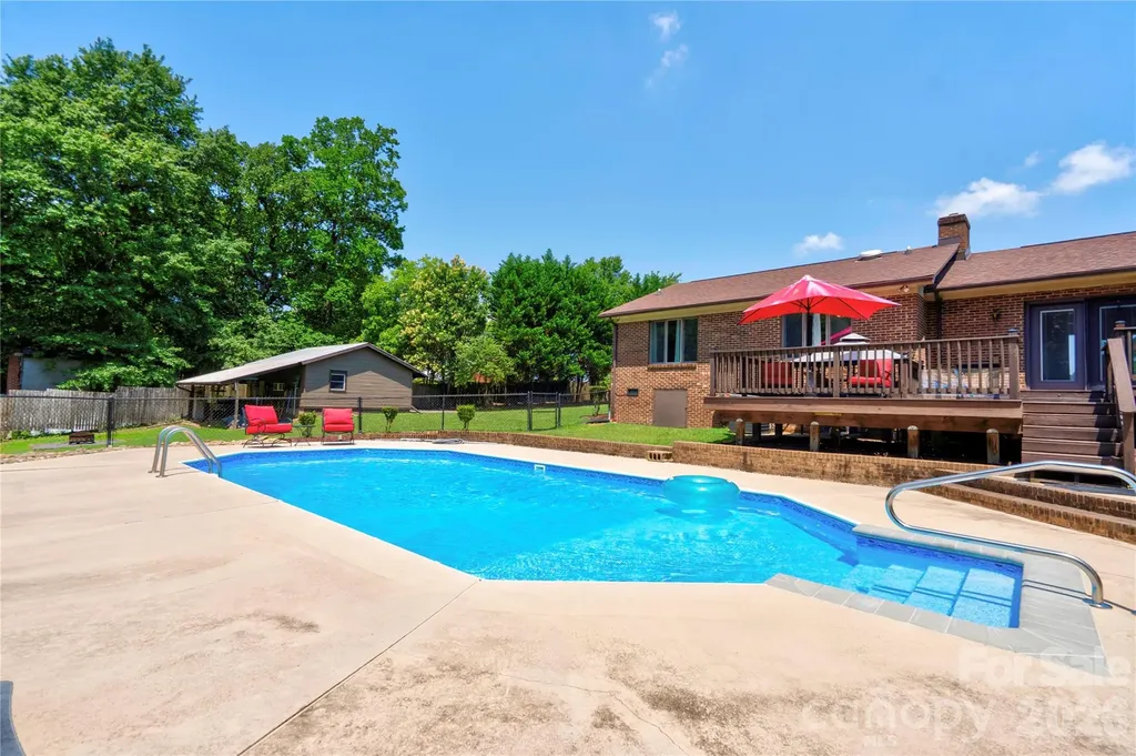 246 Putnam Lake Road Kings Mountain NC 28086