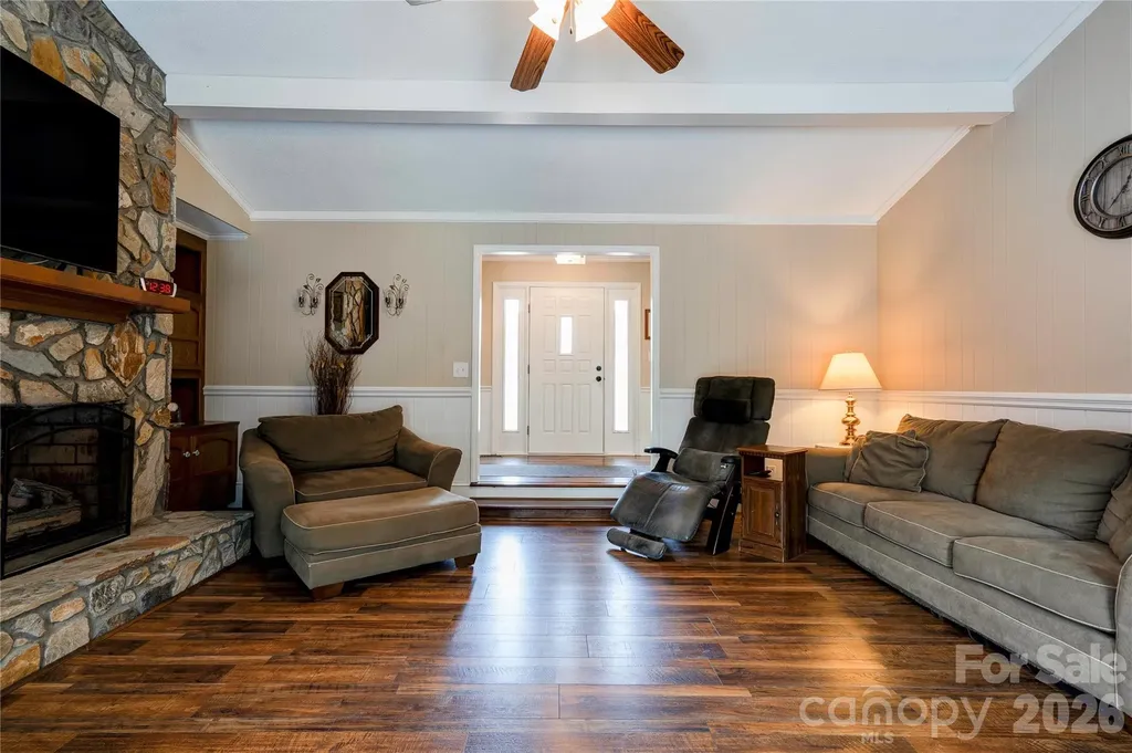 246 Putnam Lake Road Kings Mountain NC 28086