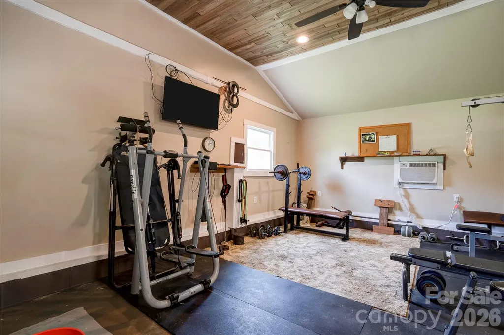 246 Putnam Lake Road Kings Mountain NC 28086