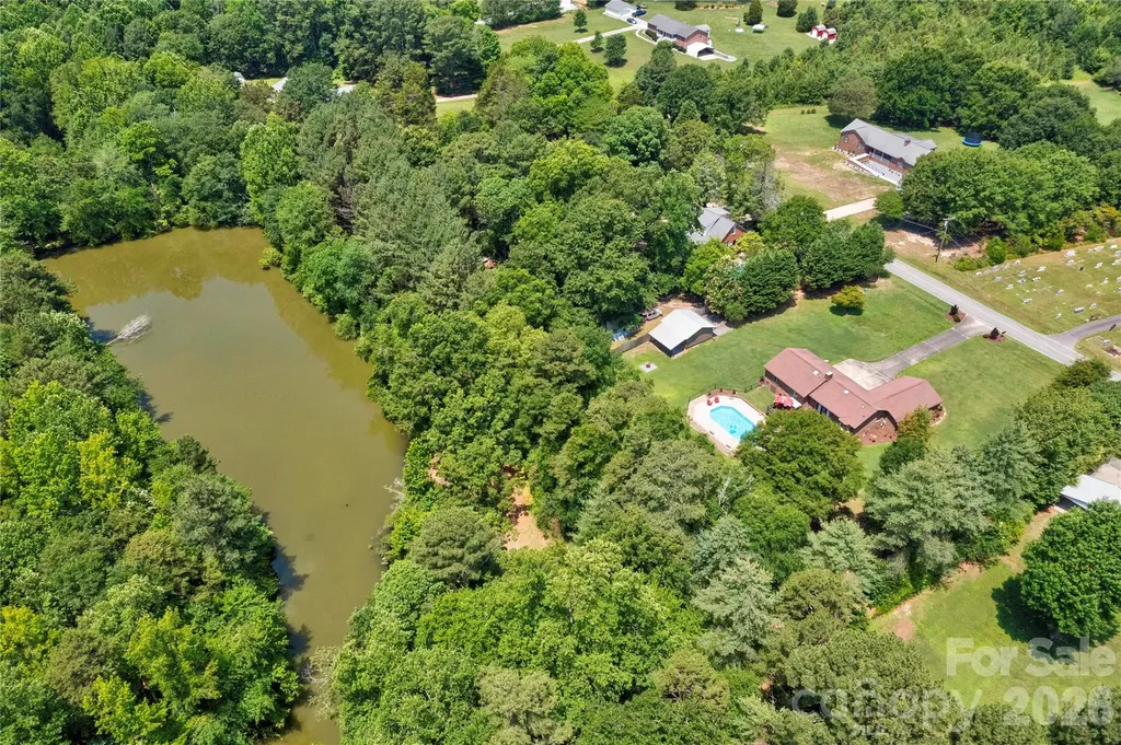 246 Putnam Lake Road Kings Mountain NC 28086