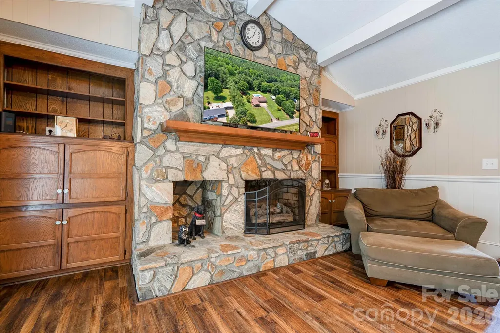 246 Putnam Lake Road Kings Mountain NC 28086