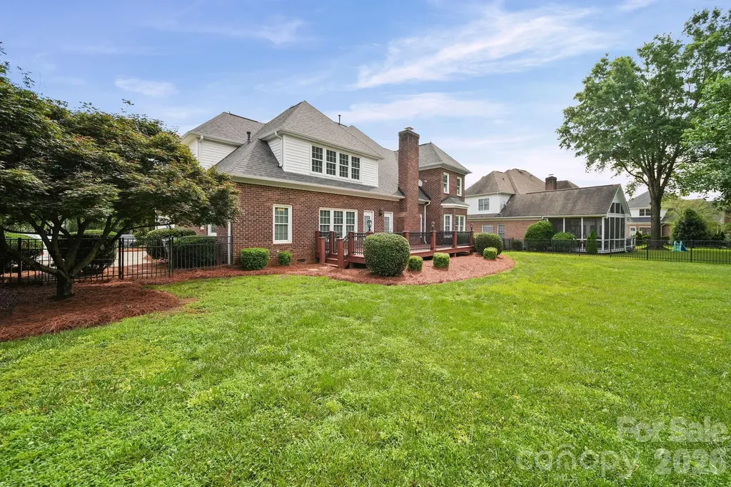933 Allison Mews Place NW Concord NC 28027
