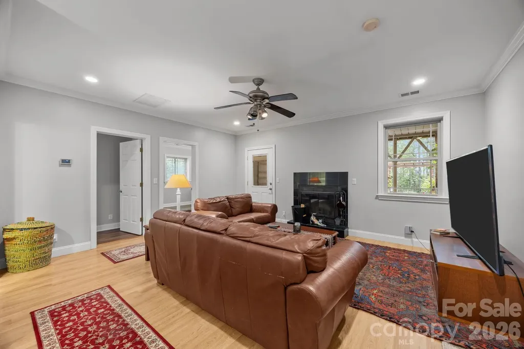 40 Mountain Shadows Drive Leicester NC 28748