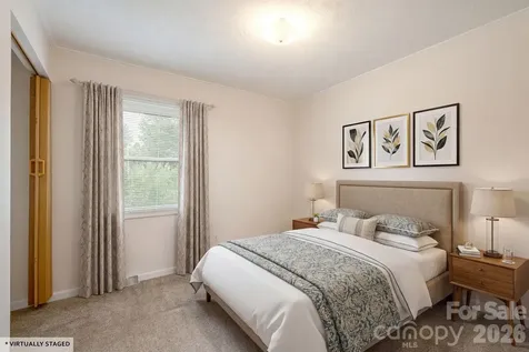 107 Maywood Road Hendersonville NC 28792