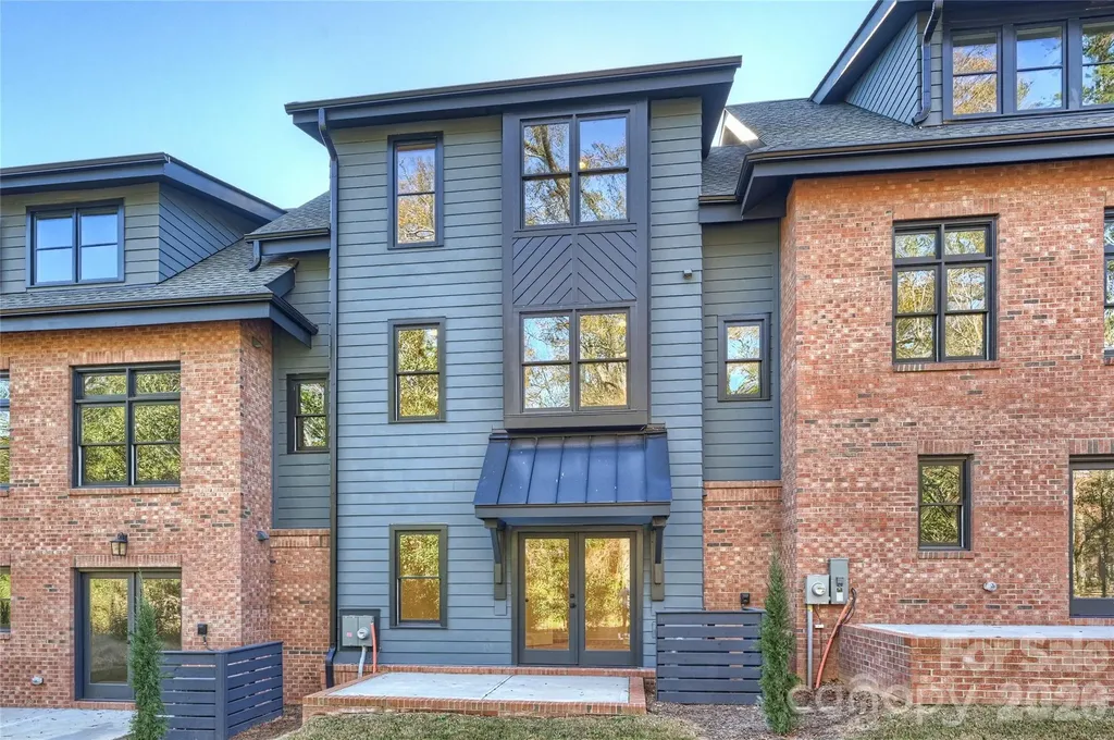3131 Colyer Place Charlotte NC 28205