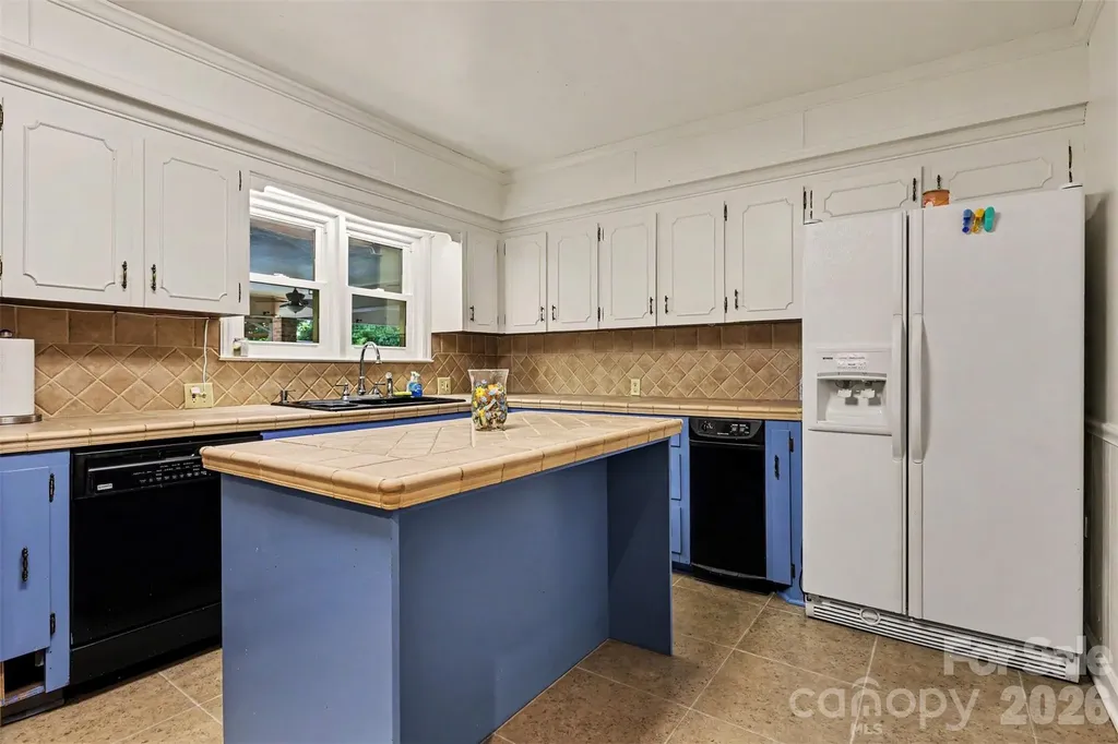 1339 Carmen Lane Gastonia NC 28054