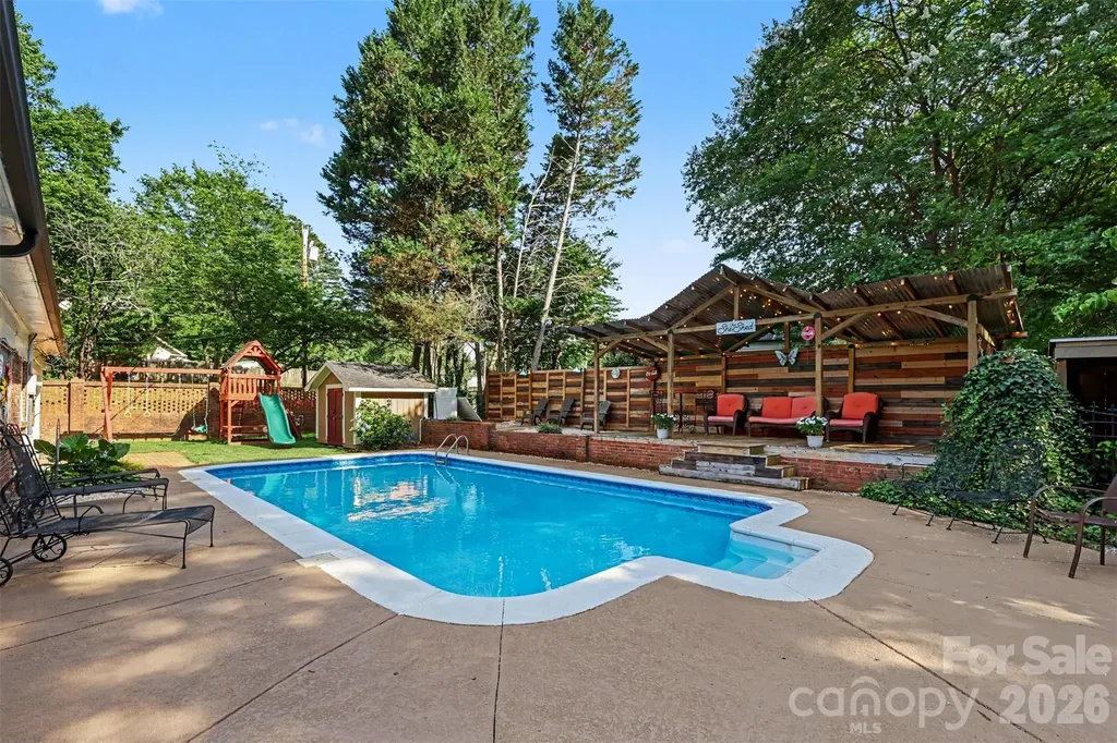 1339 Carmen Lane Gastonia NC 28054