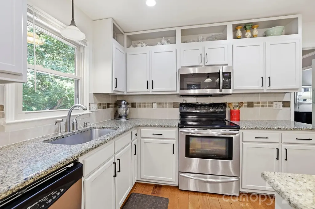 340 Walnut Point Drive Matthews NC 28105