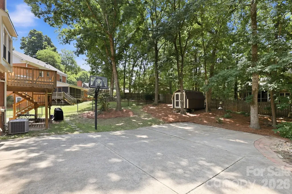 340 Walnut Point Drive Matthews NC 28105