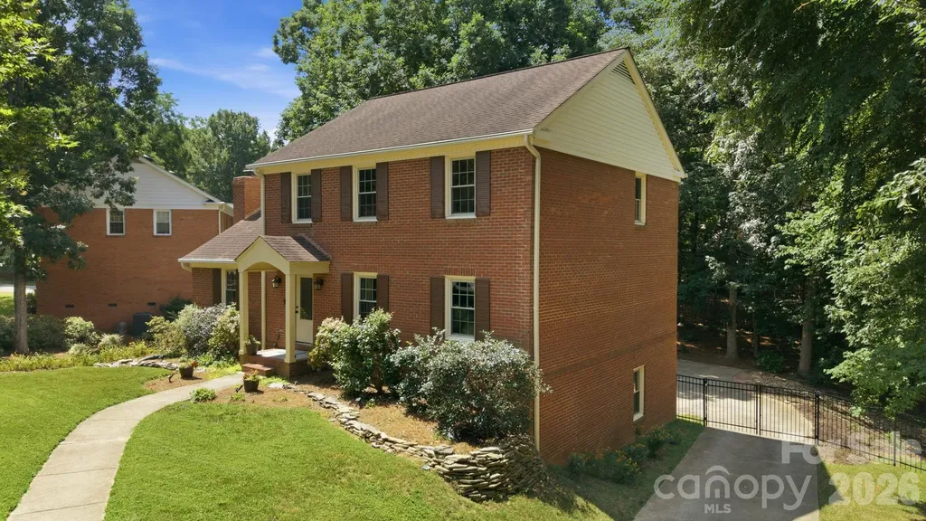 340 Walnut Point Drive Matthews NC 28105