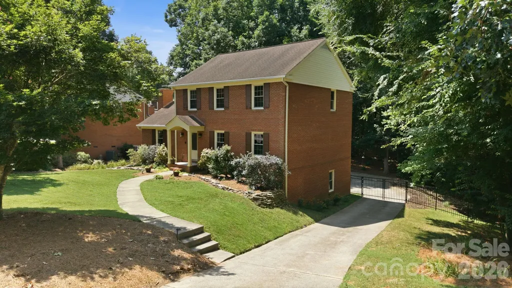340 Walnut Point Drive Matthews NC 28105