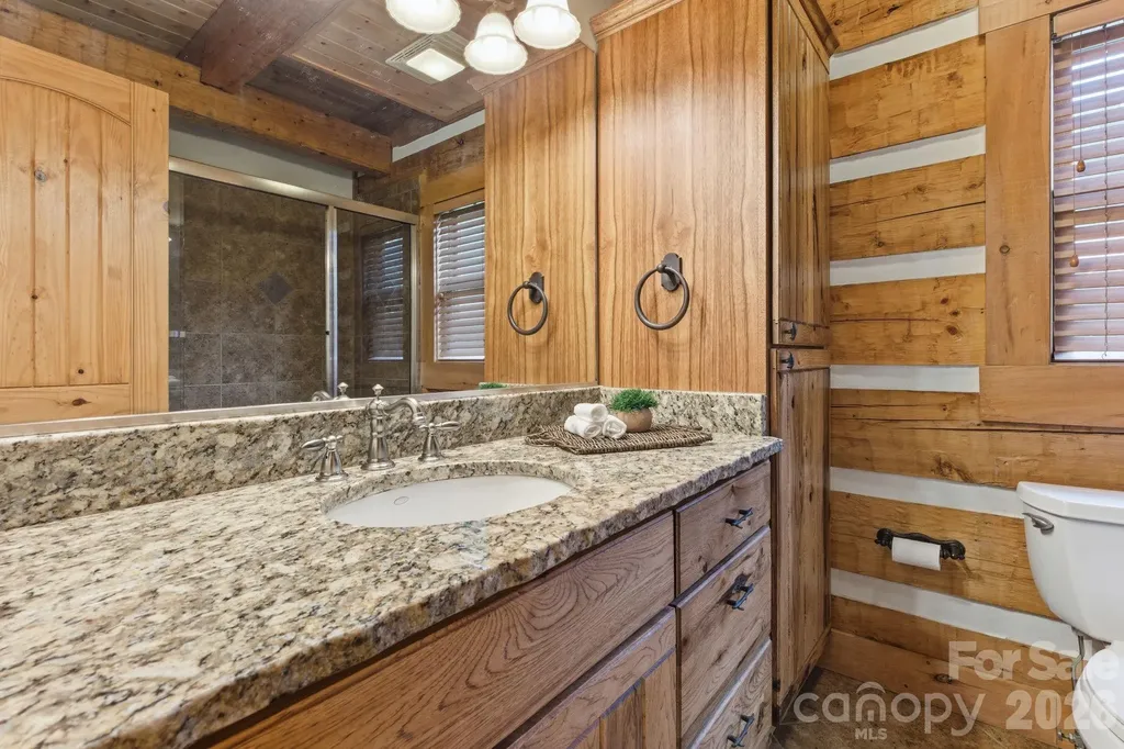 62 Rachels Circle Maggie Valley NC 28751