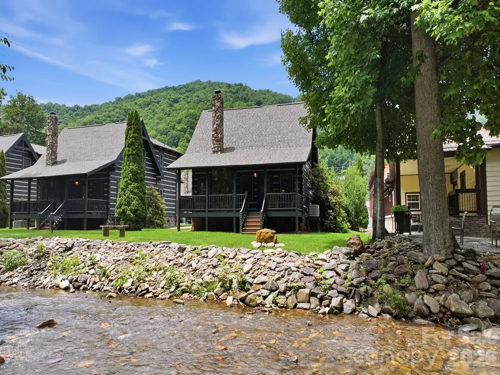62 Rachels Circle Maggie Valley NC 28751