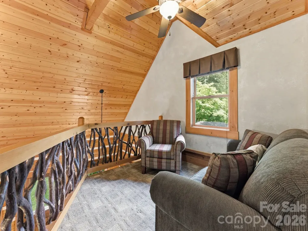 62 Rachels Circle Maggie Valley NC 28751