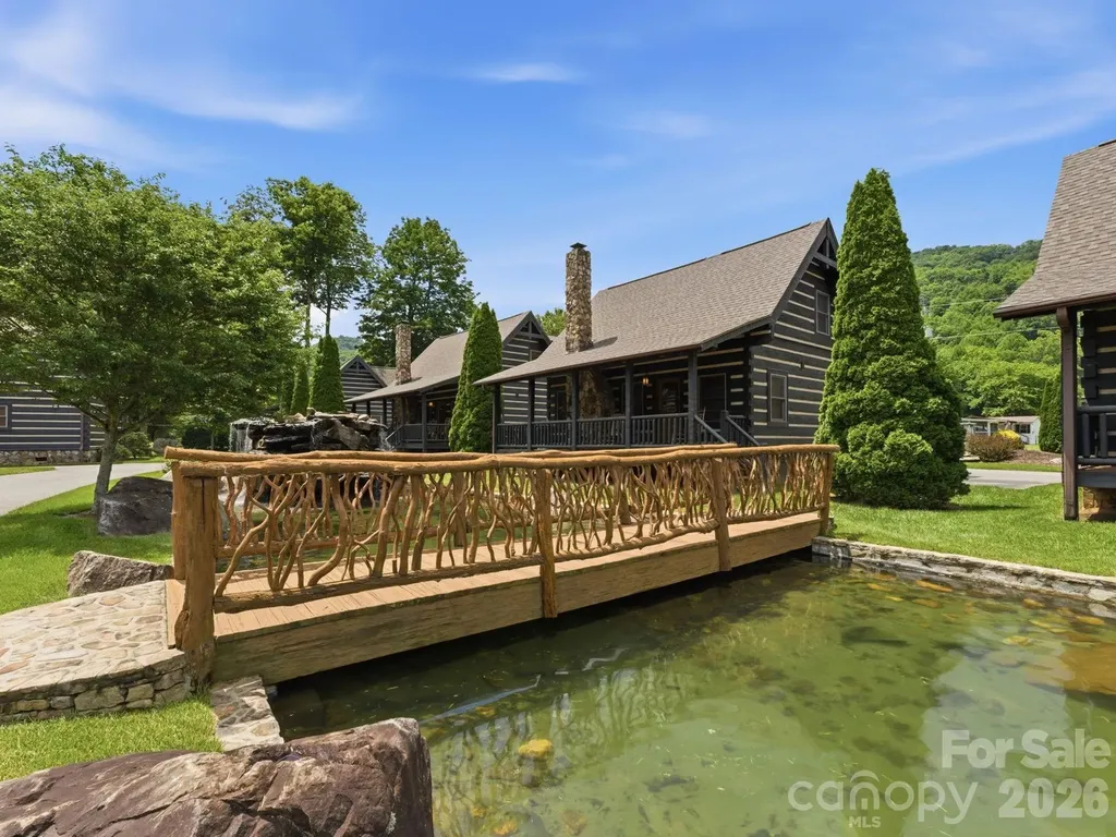 62 Rachels Circle Maggie Valley NC 28751