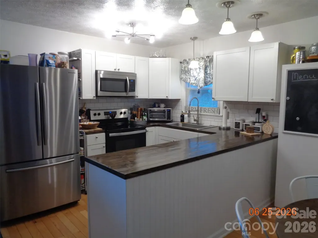1702 Cajah Mountain Road Hudson NC 28638