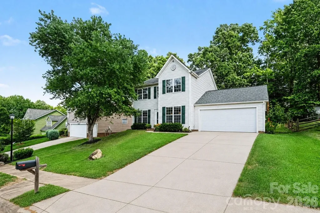 10422 Baskerville Avenue Charlotte NC 28269