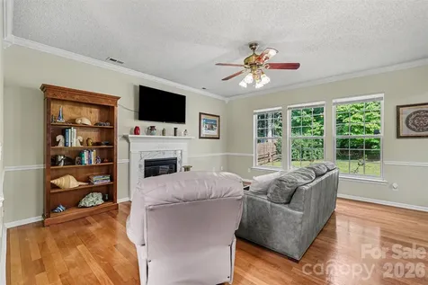 Charlotte NC 28269