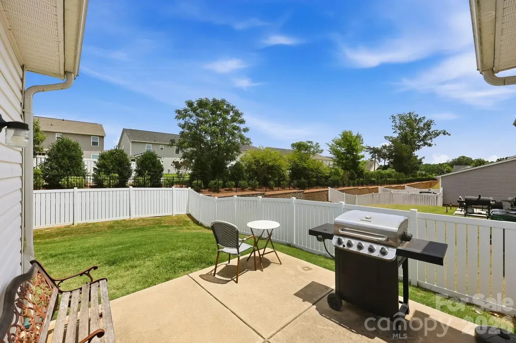 6523 Georgia Oak Road Charlotte NC 28269