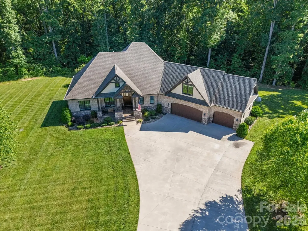 517 Linwood Road Mooresville NC 28115