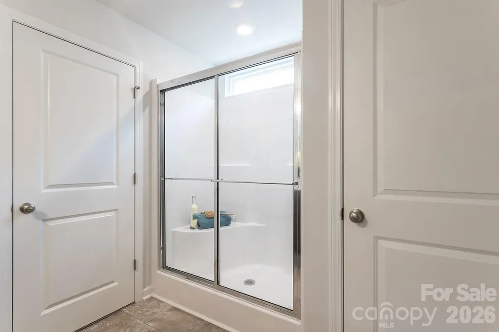 4021 Juno Drive Charlotte NC 28215