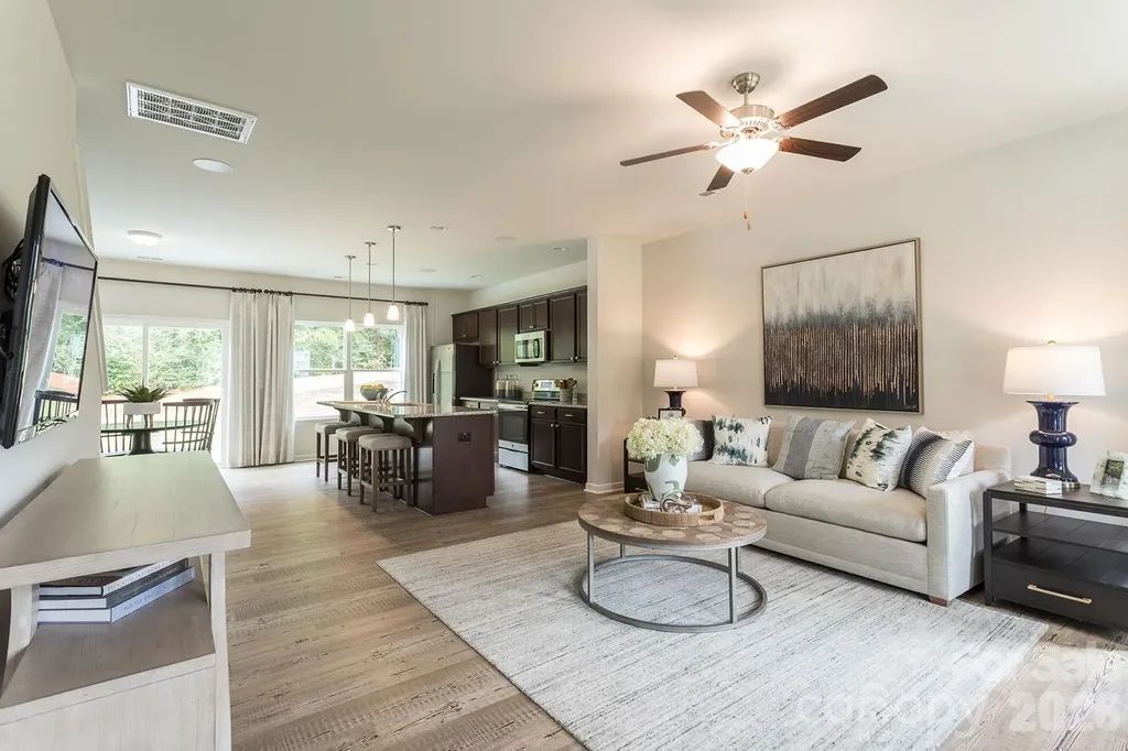 4021 Juno Drive Charlotte NC 28215