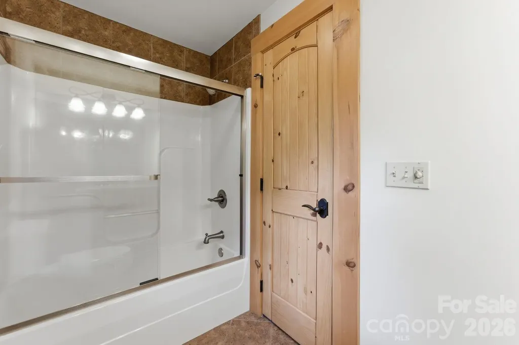 18 Rachels Circle Maggie Valley NC 28751
