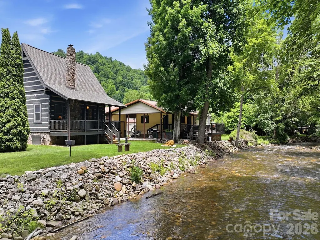 18 Rachels Circle Maggie Valley NC 28751