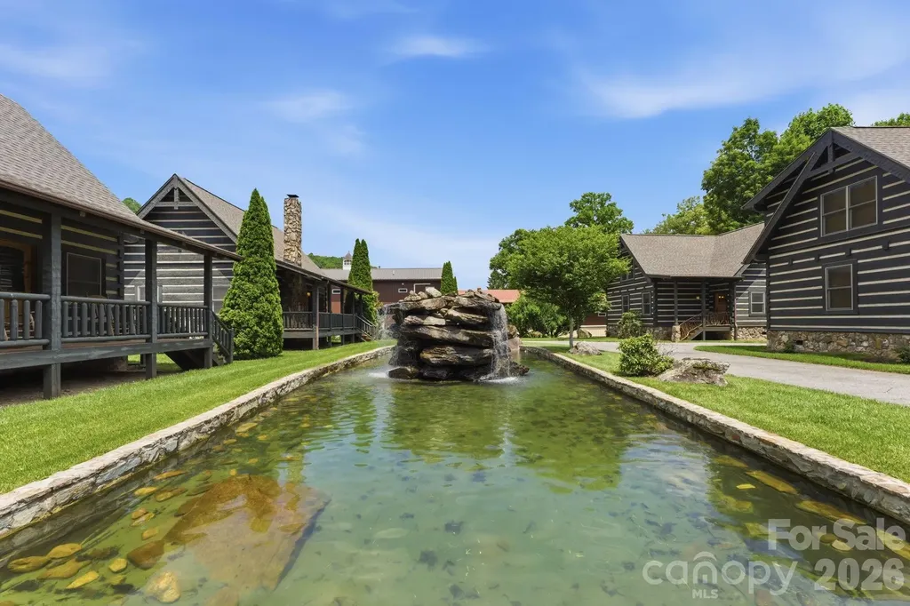 18 Rachels Circle Maggie Valley NC 28751